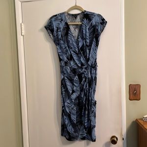 Maggy London wrap dress in tropical print. Like new.